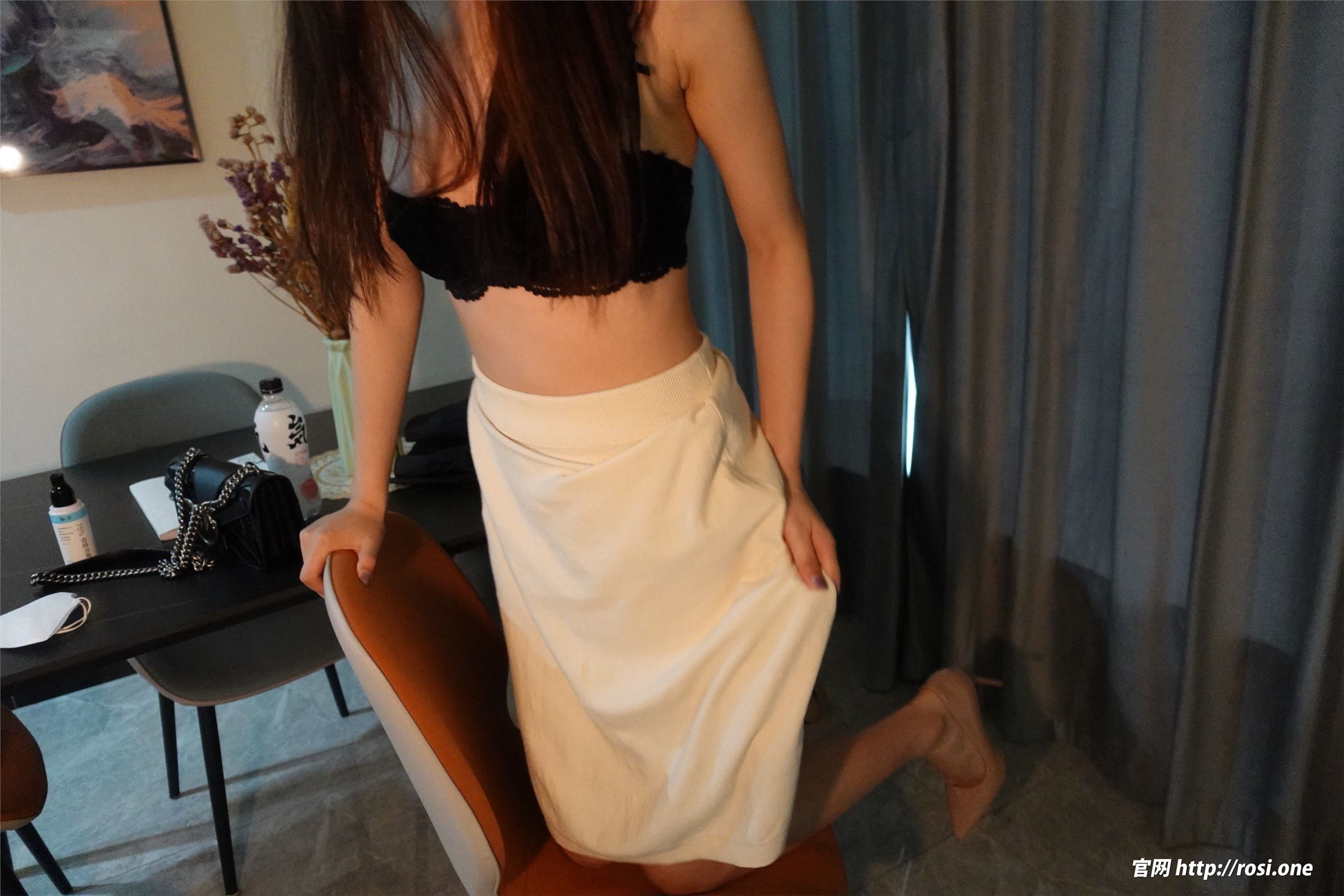 ROSI写真 2022.06.11 NO.3841